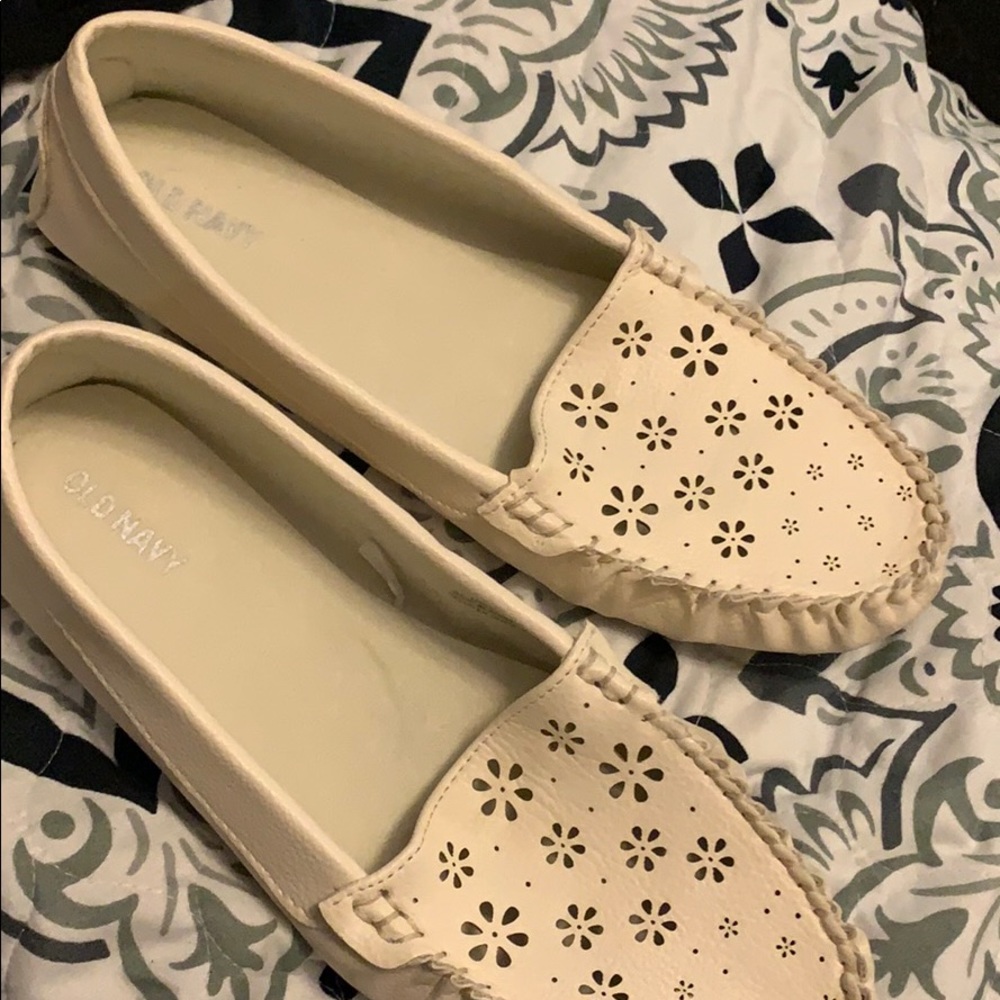 COPY - Old navy white floral flats